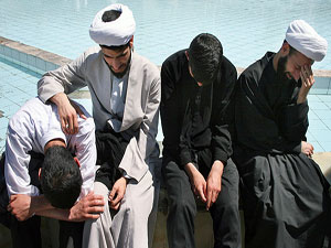 پيكر آيت‌الله بهجت در آغوش خاك آرام گرفت ‌
