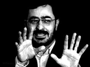 زاکانی بیمار است، می خواهد تنش ایجاد کند