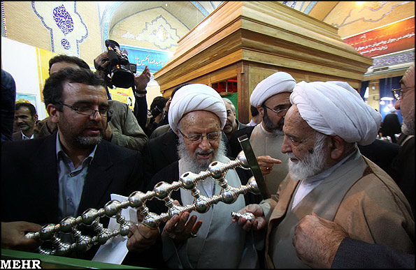 رونمایی اولین شبکه ضریح جدید امام حسین(ع)