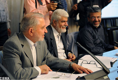 جلسه‌ی شورای عالی انقلاب فرهنگی