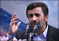 از سرزمین امام خمینی آمده ام تا سلام رهبری گرانقدر را به شما برسانم
