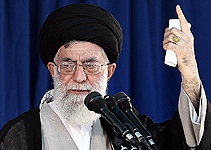 رهبرانقلاب چه زمانی درباره خطر انحراف هشدار دادند؟