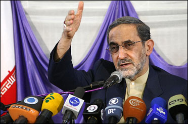 وعده رفع تحریم ولایتی و بازسازی روابط خارجی وعده رفع تحریم ولایتی و بازسازی روابط خارجی