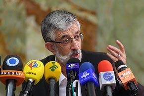 حدادعادل: برای چند رأی بیشتر نباید هر چه به زبانمان آمد بگوییم
