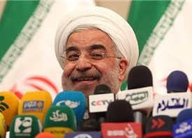 حاشيه‌اي از کنفرانس خبري روحاني/ کف و سوت و سکوت!