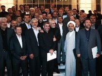 احمدی‌نژاد وزرای خود را فراخواند